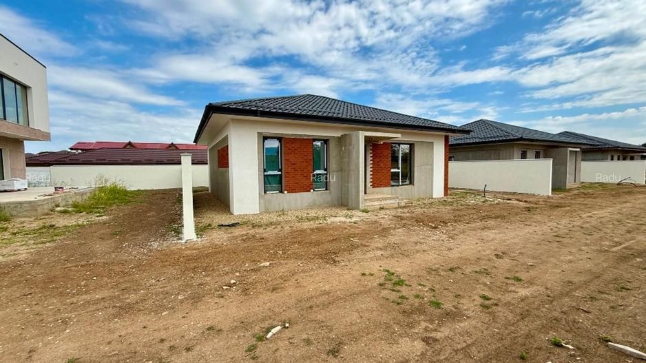 Case individuale, parter + pod, 135 mp utili, teren 400 mp - Poză 6