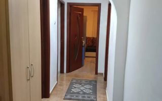 Închiriere apartament 2 camere decomandat, etaj 10/10, central, Iași - Poză 9