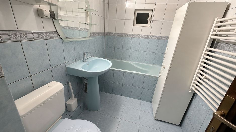 Apartament cu 3 camere de vanzare in Alba Iulia - Poză 6