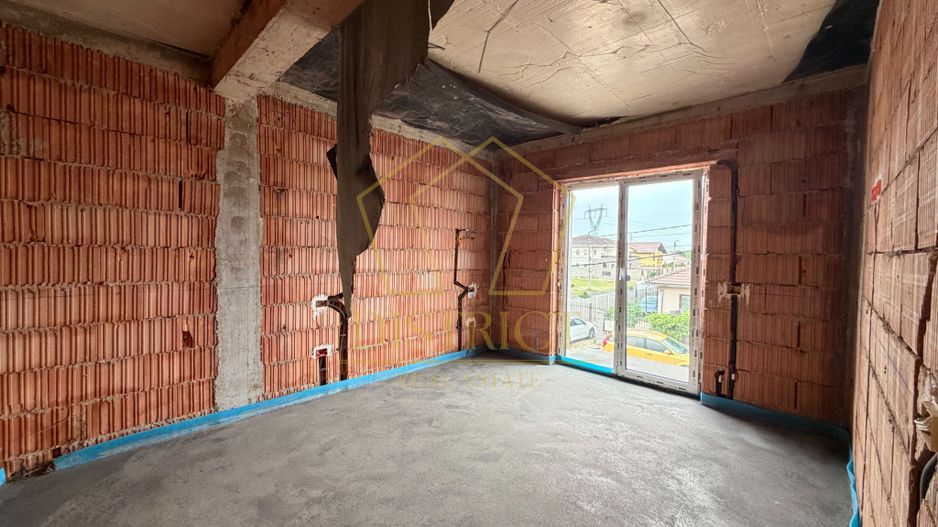 COM 0% Duplex cu 4 camere, despărțit prin camera tehnica | Mosnita Noua - Poză 13