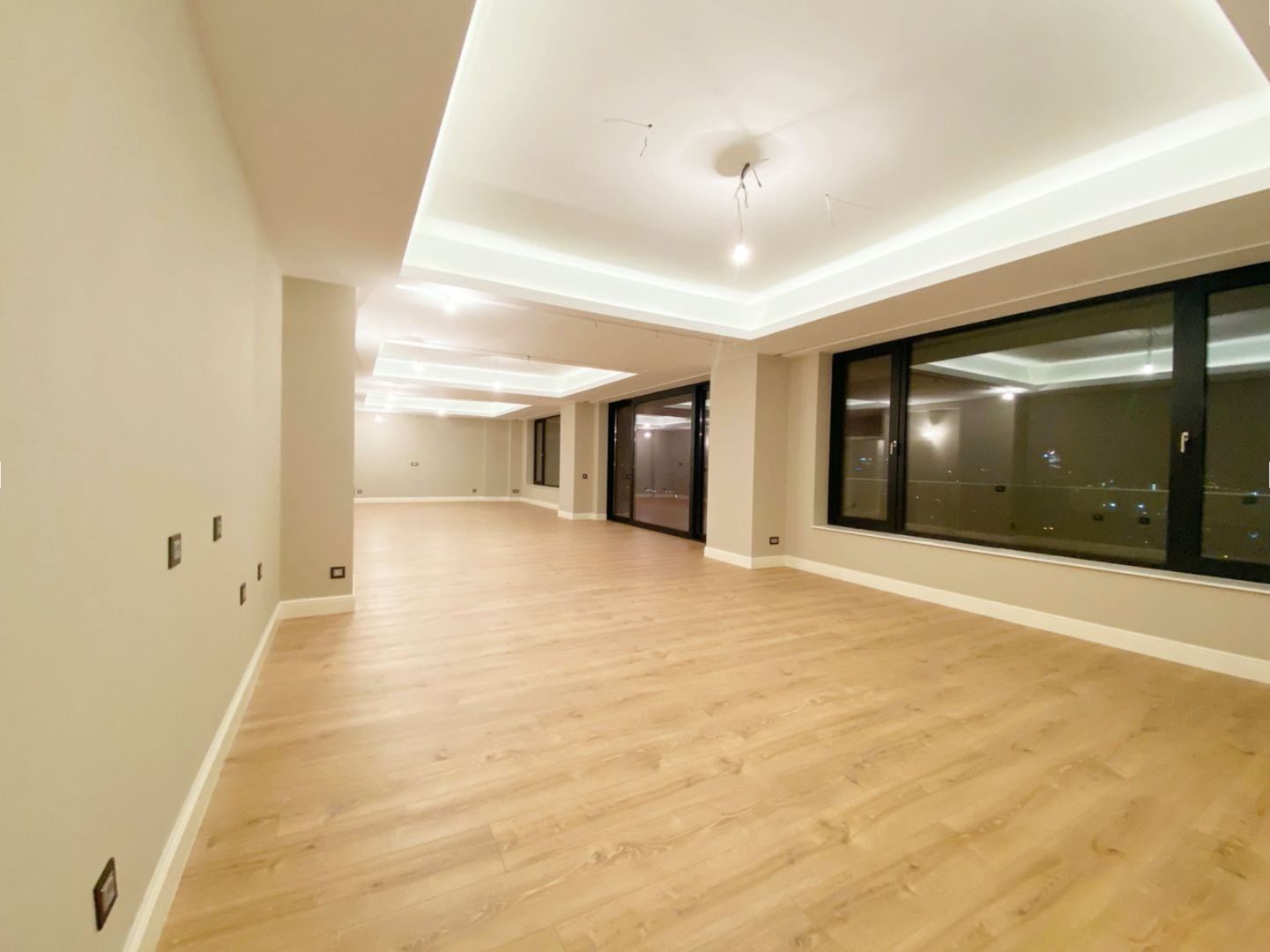 Apartament 5 camere Gafencu 49 - Herastrau - Poză 1