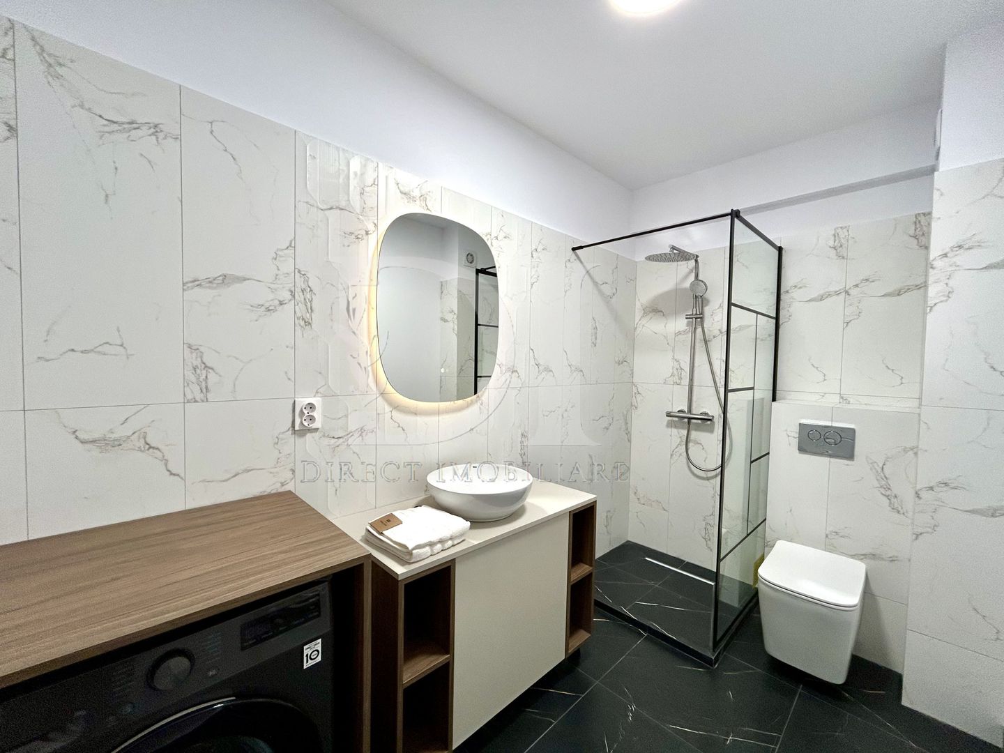 Apartament la cheie / etaj intermediar / Zona Terra - Poză 14