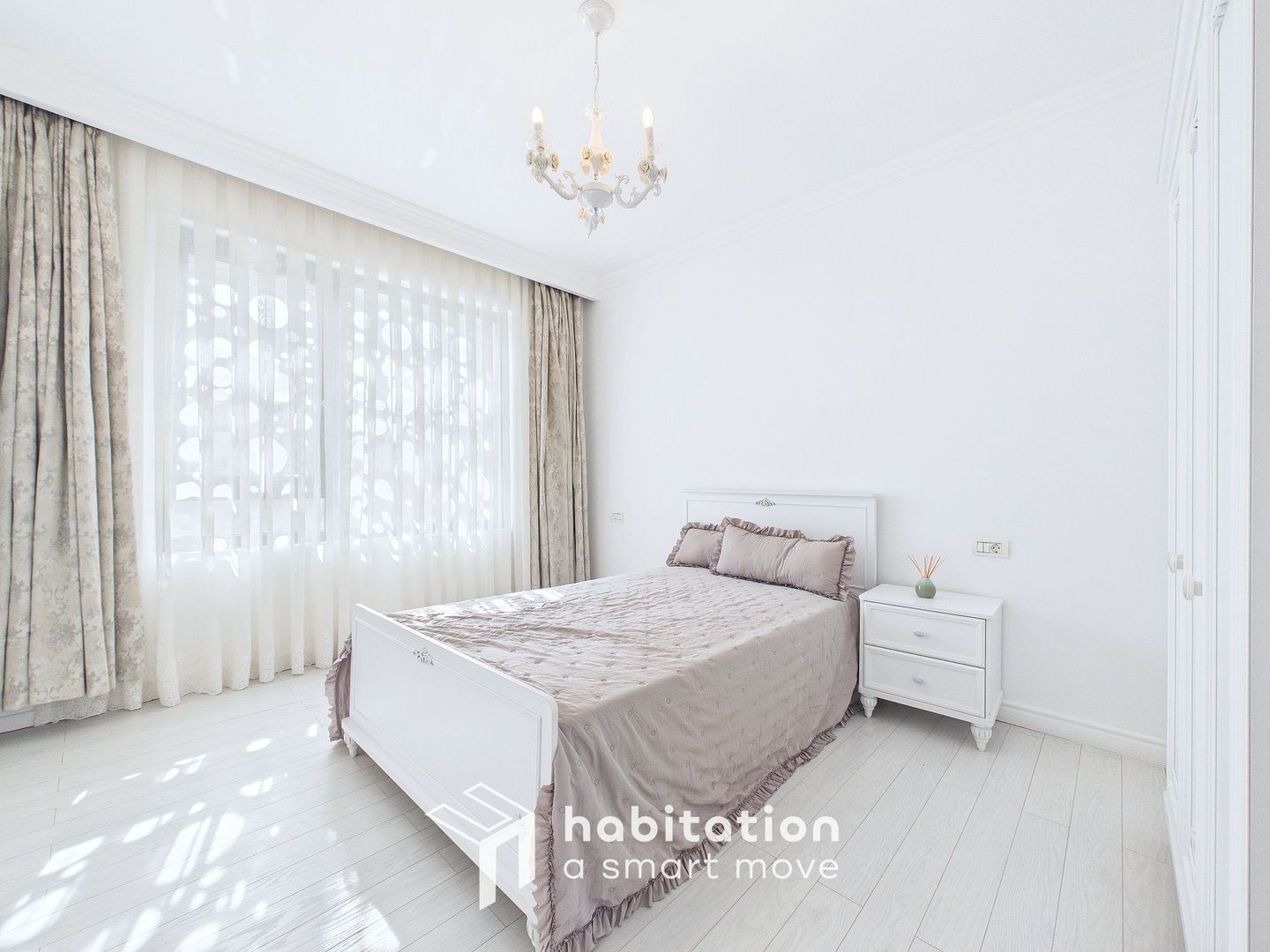 Liniște lângă pădure, duplex modern cu design elegant, în Dumbrăvița - Poză 25