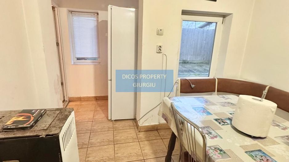 Casă de vânzare – Strada Ramadan - Poză 12