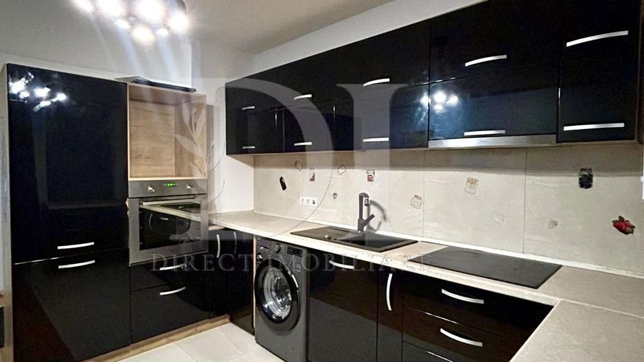 Apartament cu 3 camere / etaj intermediar / Zona Parcul Poligonului - Poză 2