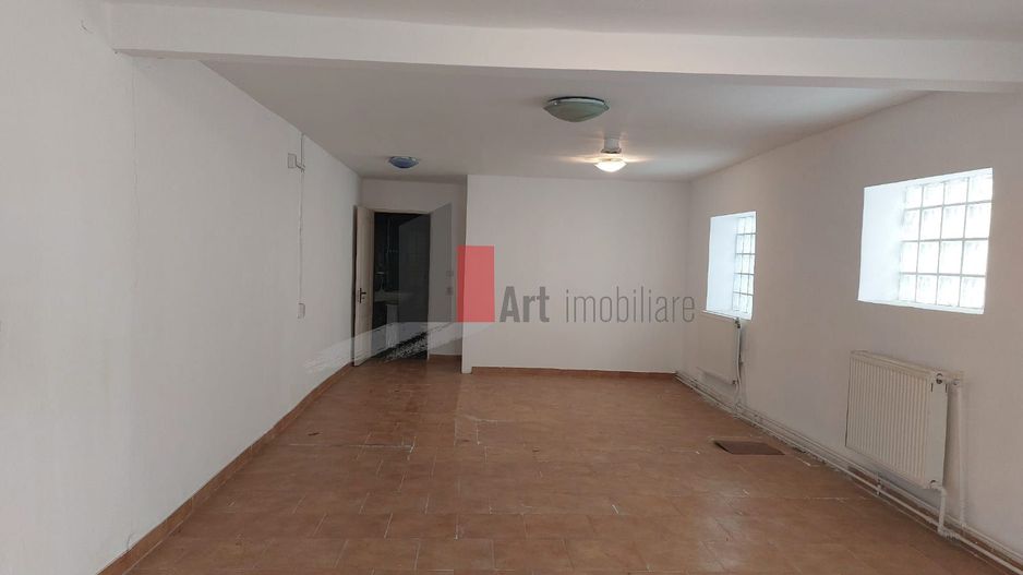 Casa "RUMANZU",  13 Septembrie-Marriott, intrare direct din strada - Poză 2