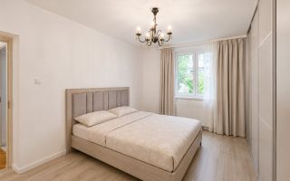 Apartament 2 camere | Renovat | Ultracentral| Boxa+Curte | 0% Comision - Poză 3