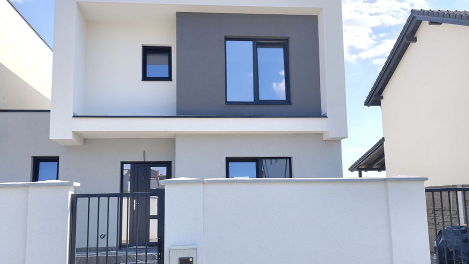 1/2 Duplex Sacalaz P+E,4Camere,2 Bai,Proiect Modern - Poză 4