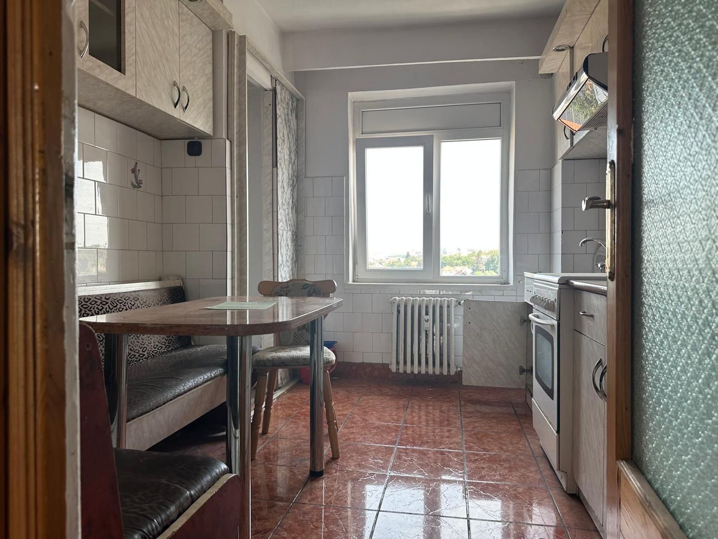 Apartament 4 camere – Ultracentral, Bld. Magheru, Oradea-149.900 euro - Poză 11