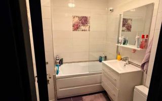 Apartament cu 3 camere / Etajul 3/ 64mp/ Podu Ros - Poză 6