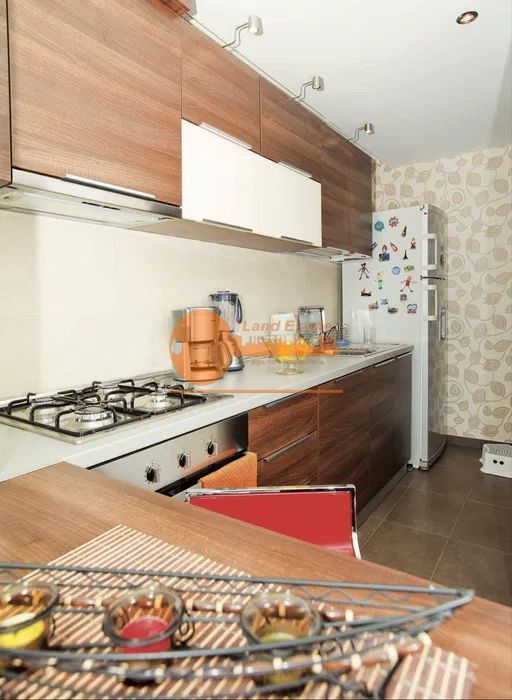 Apartament 2 Camere Metrou Pacii + Parcare - Poză 3