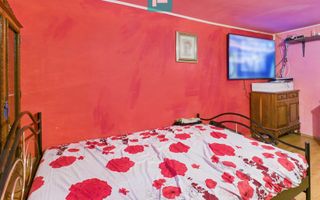 Casă frumoasă la Iratoș la preț bun - Poză 11