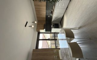 Vând apartament cu 3 camere - Poză 6