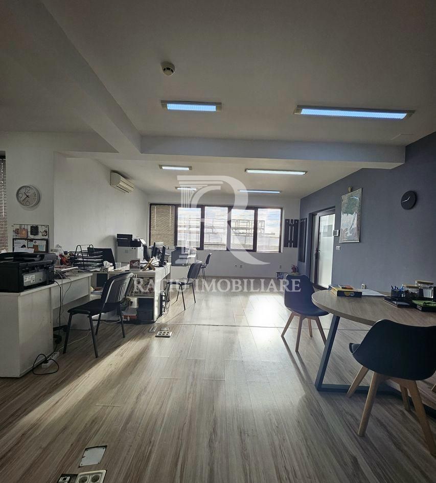 Spațiu ideal pentru birouri | Utilități incluse in pret | Oradea - Poză 1
