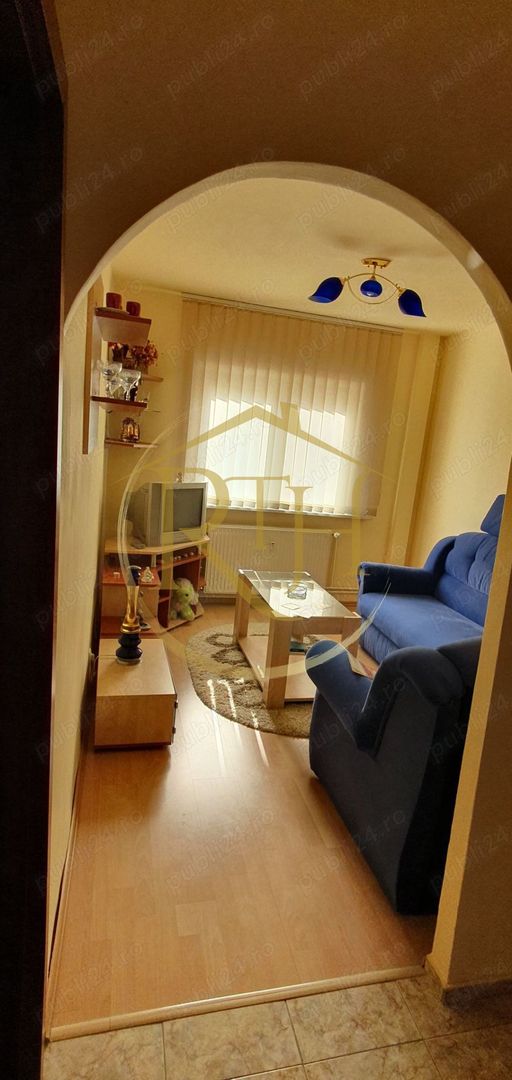 Oferim spre vânzare un Ap. cu 2 camere zona Lipovei mobilat/utilat - Poză 1