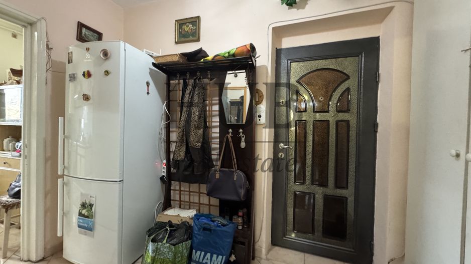 Apartament cu 2 camere | Etaj intermediar | de vanzare - Poză 2