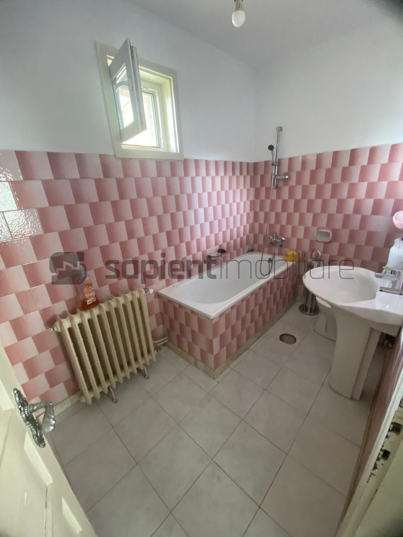 Apartament 3 camere zona centrala - Poză 6