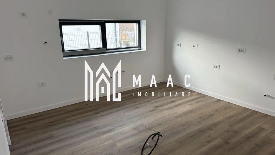 Casa la cheie I Decomandata I Selimbar - Poză 6