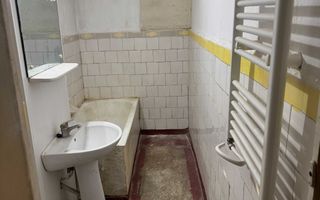 Apartament 4 camere decomandat langa Inspectorat Focsani, 2 Stejari - Poză 2