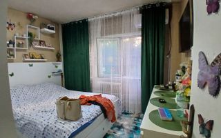 Apartament 3 camere de vanzare Lujerului - Poză 1