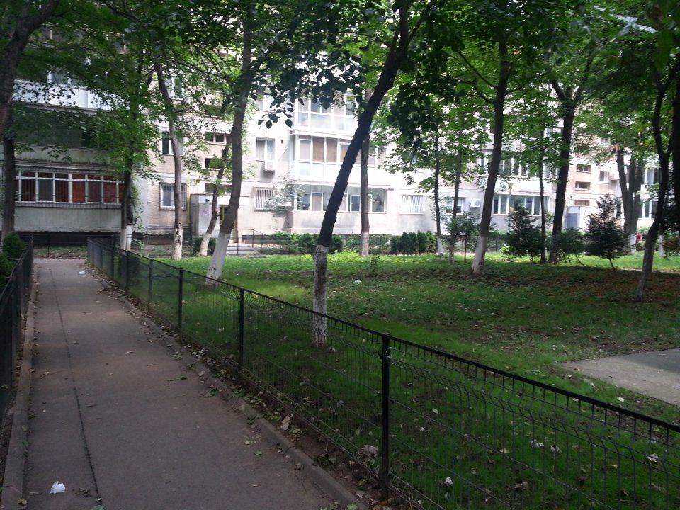 Apartament 4 Camere , et.3/4, Berceni-Racovita - Poză 13