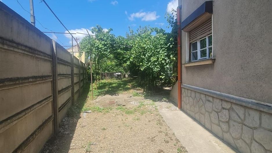 Casa P+E Episcopia teren 1600 mp - Poză 2