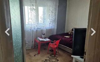 Vând sau schimb ap 3 camere - Poză 2