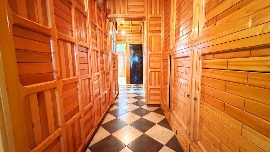 Apartament 3 camere decomandat + mansarda Curtea de Arges - Ivancea - Poză 8