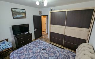 Apartament 3 camere decomandat, renovat și mobilat – Piața Voievozilor, Alexandru cel Bun - Poză 4