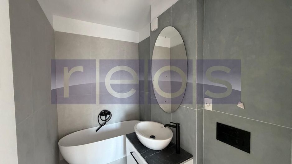 VANZARE APARTAMENT LA CHEIE | 3 CAMERE | 72MP | TERASA | PARCARE - Poză 9
