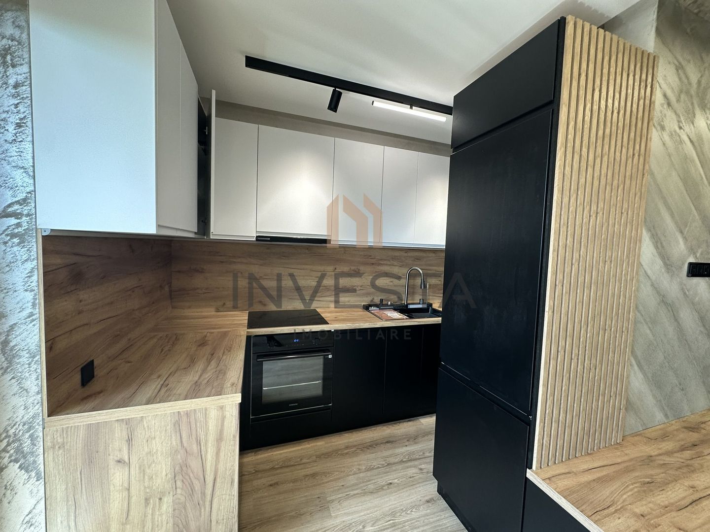 Apartament superfinisat in bloc nou! Etaj intermediar! Zona Campina! - Poză 4