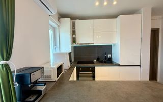 Apartament premium 3 camere etaj 2 cu lift si terasa Calea Surii Mici - Poză 3