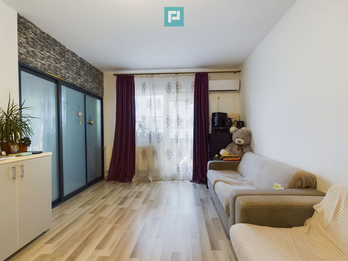 Brancoveanu Turnu Magurele apartament 3 camre Mobilat Utilat - Poză 3