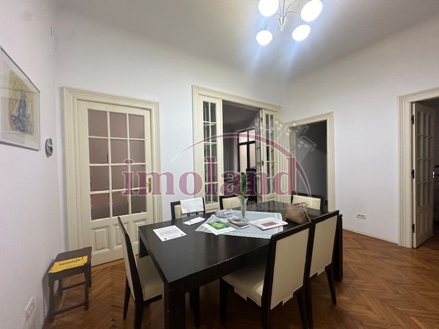 Apartament 4 camere in vila interbelica- vanzare- zona Gara de Nord - Poză 4