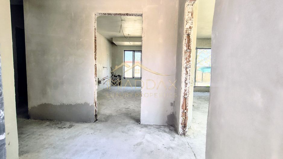 Vila moderna 5 camere // Chiajna // zona noua de case - Poză 2