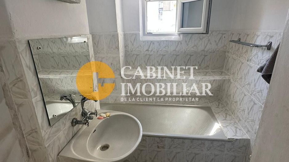 PACURARI - 3 CAMERE DECOMANDAT - ETAJ INTERMEDIAR - BLOC 1988 - Poză 7