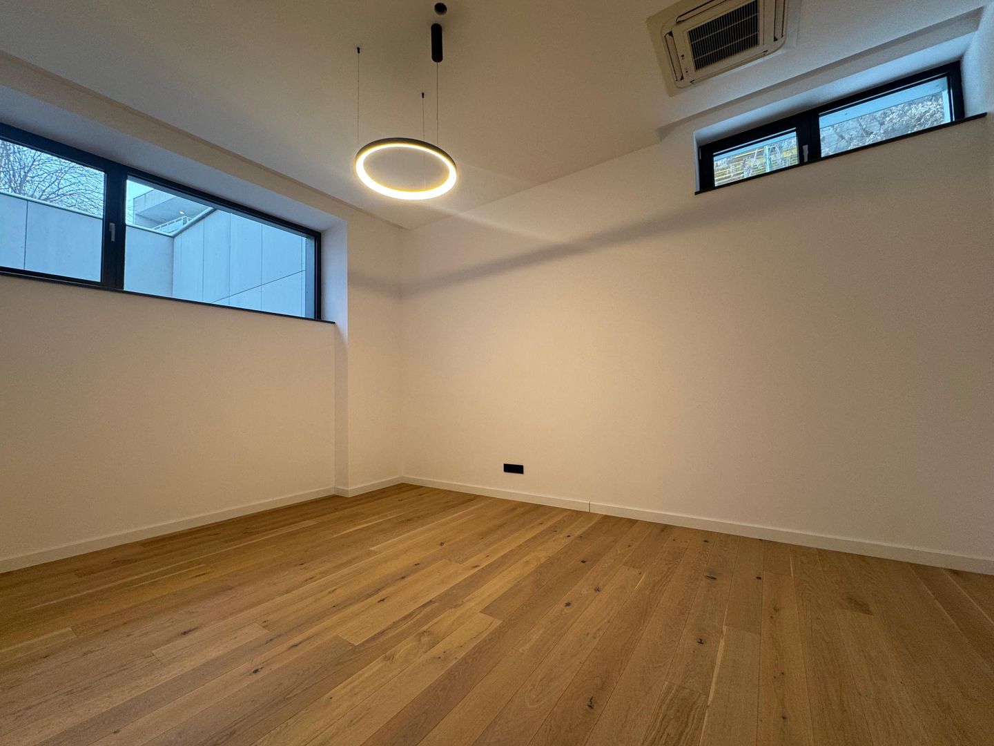 2 camere PREMIUM 85 mp - Poză 6