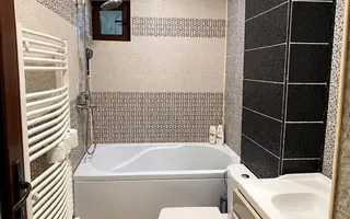 🏡 Apartament cu 3 camere de închiriat – Micro 20, 450 €/lună - Poză 15