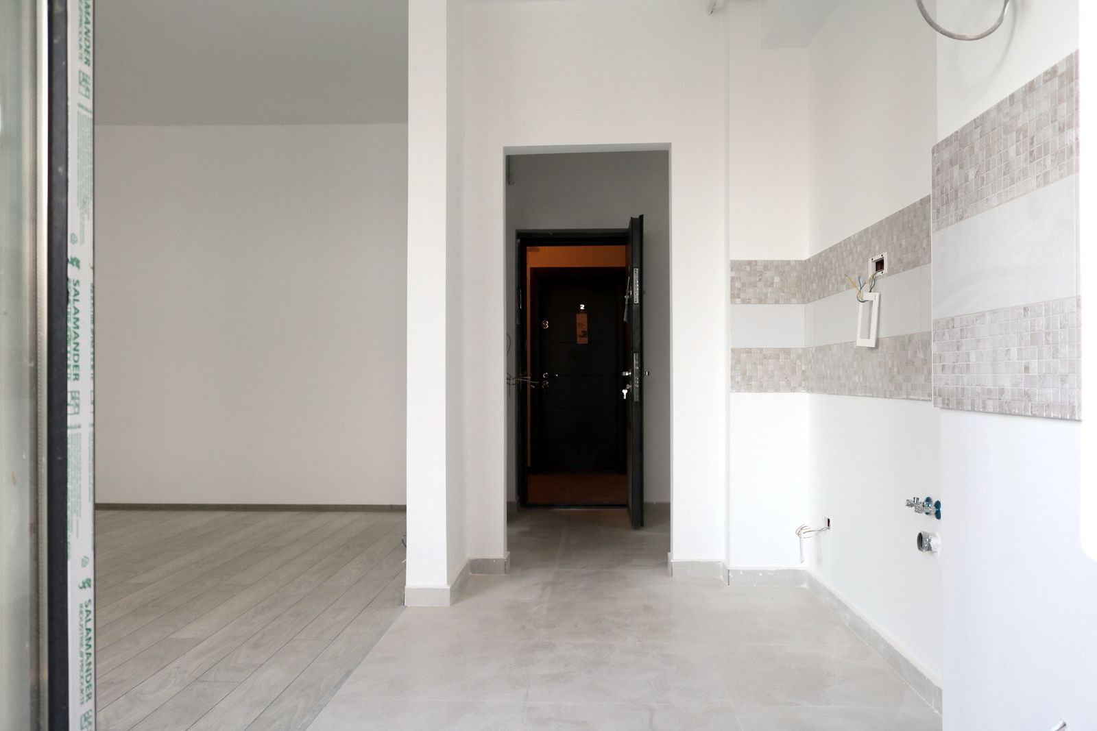 Apartament nou cu parcare - Poză 31