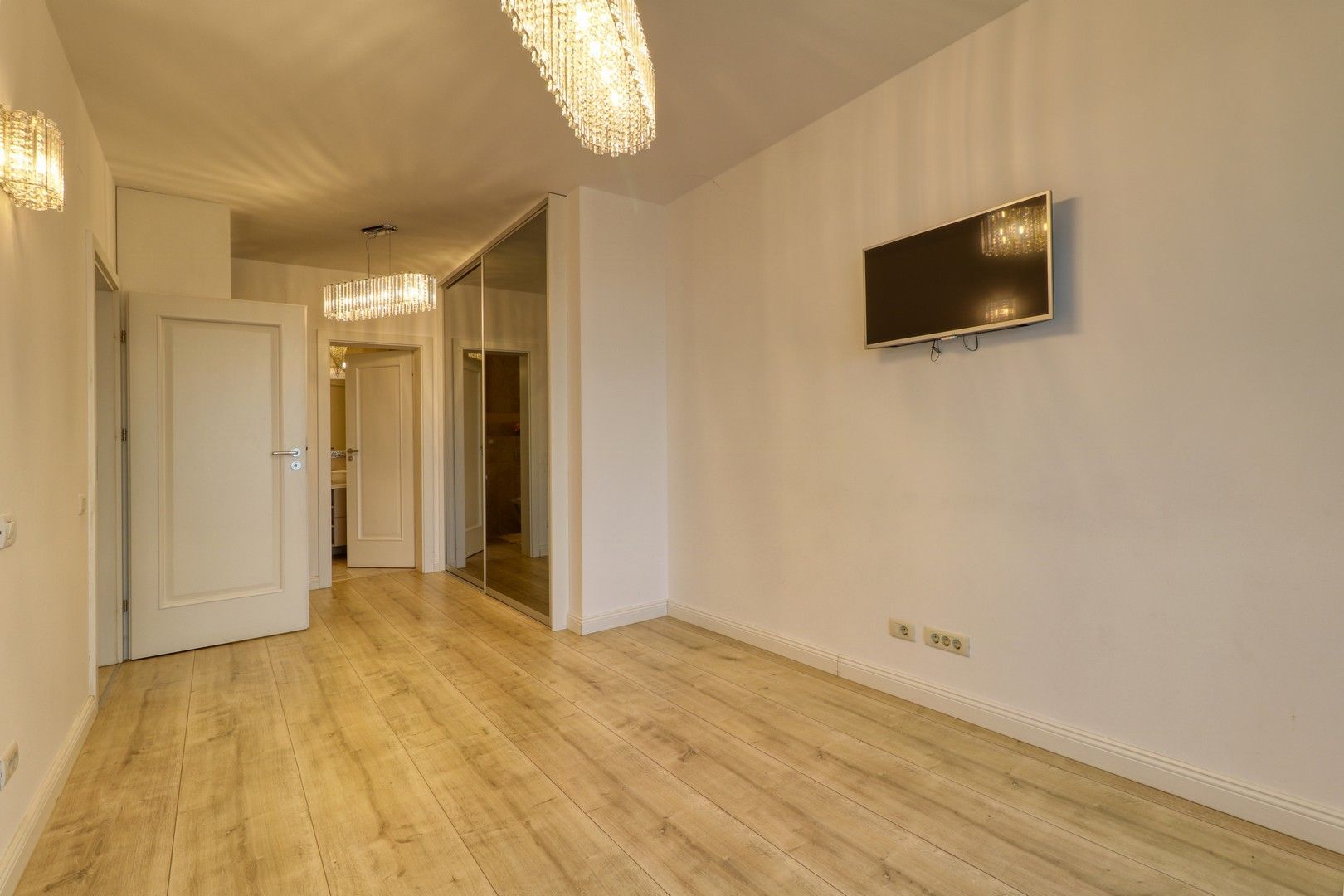 Baneasa- Valletta Residence- Apartament modern de 3 camere- 90 mp. - Poză 6