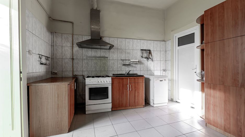 Casă Aradul Nou cu 5 camere și 1044 mp teren - Comision 0% - Poză 8