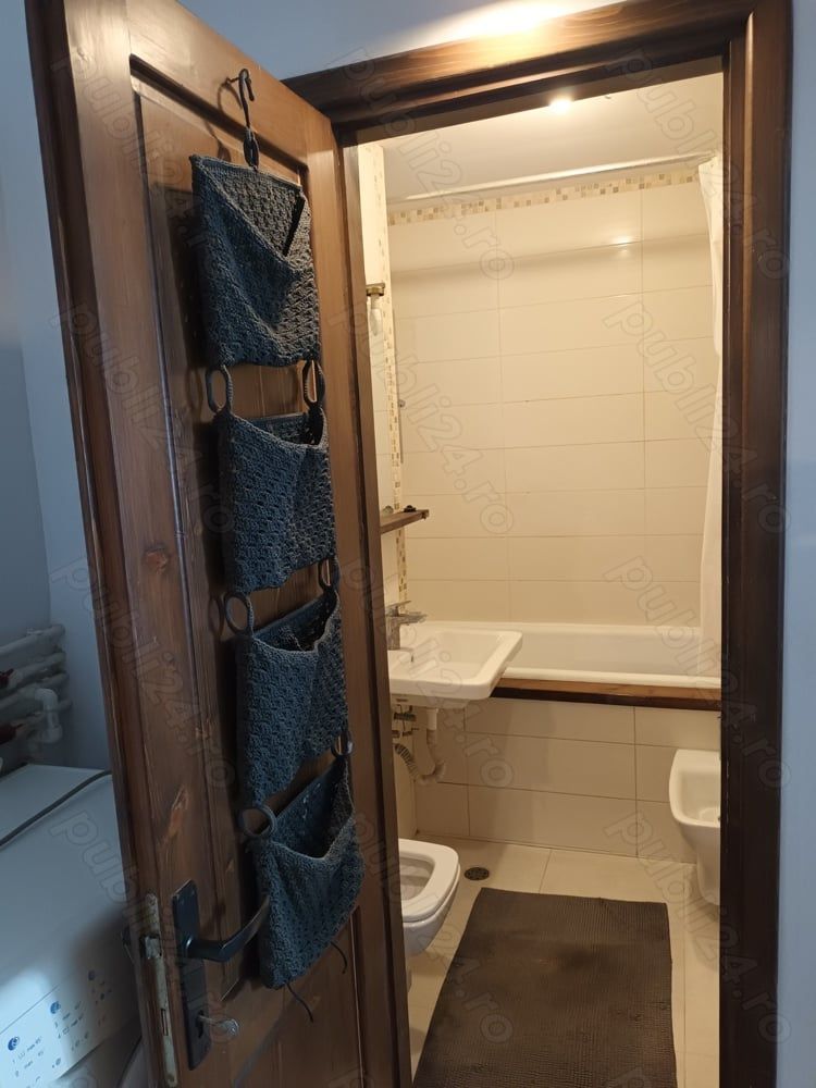 Apartament cu 3 camere in zona Lacul-Tei - Poză 7