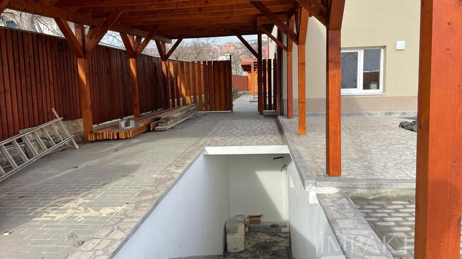 Casa moderna aproape de viitorul mall din Iris!!! - Poză 10