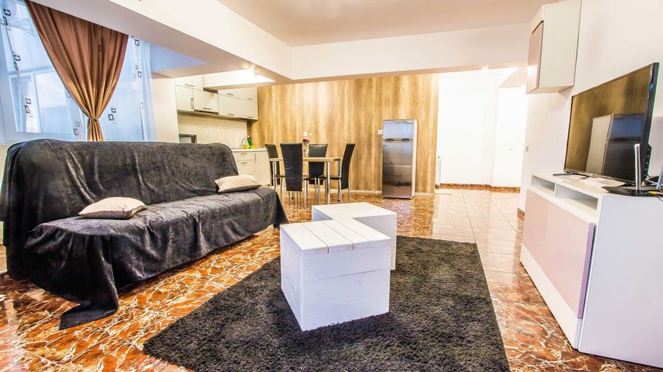 BRASADAS închiriază Ap 2 cam Et 2/10 B-dul Unirii. - Poză 6