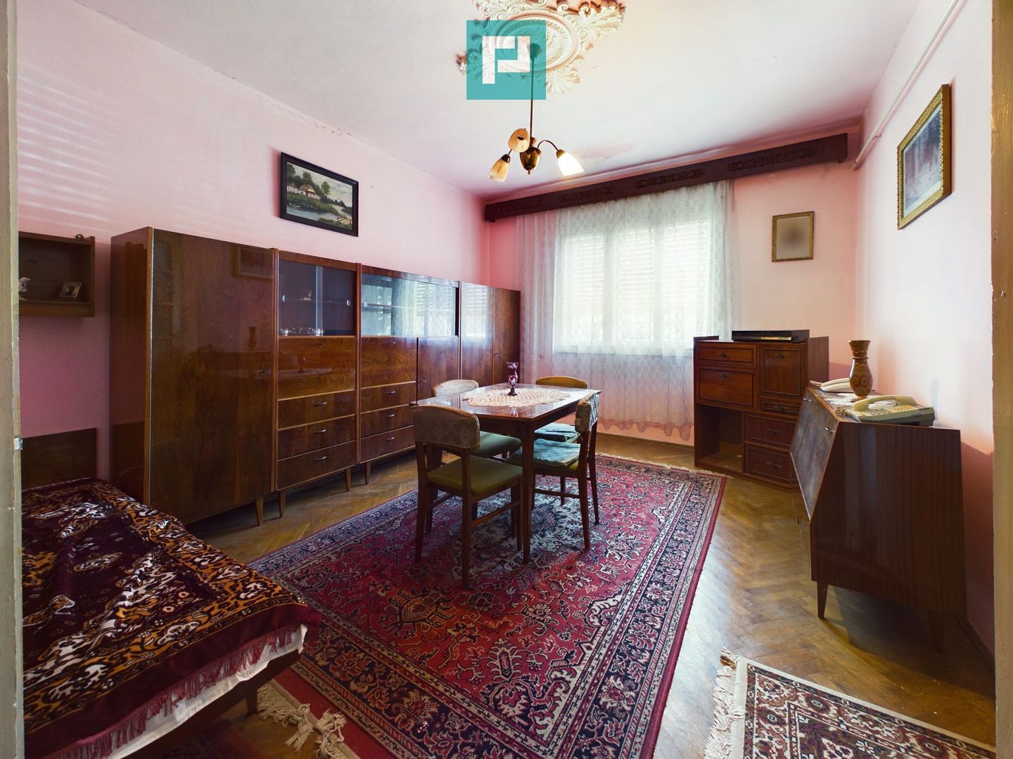 Casă pe strada Petru Rareș - Poză 8