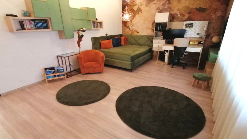 COICIU (Cod 01) Armonie și Eleganță pentru Două Generații! - Poză 31
