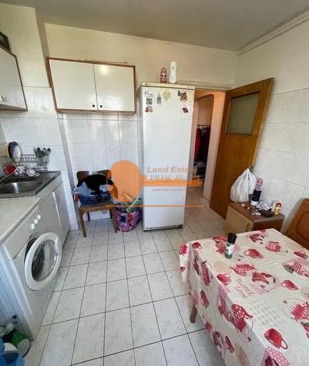 Apartament 2 camere Prelungirea Ghencea - Poză 5