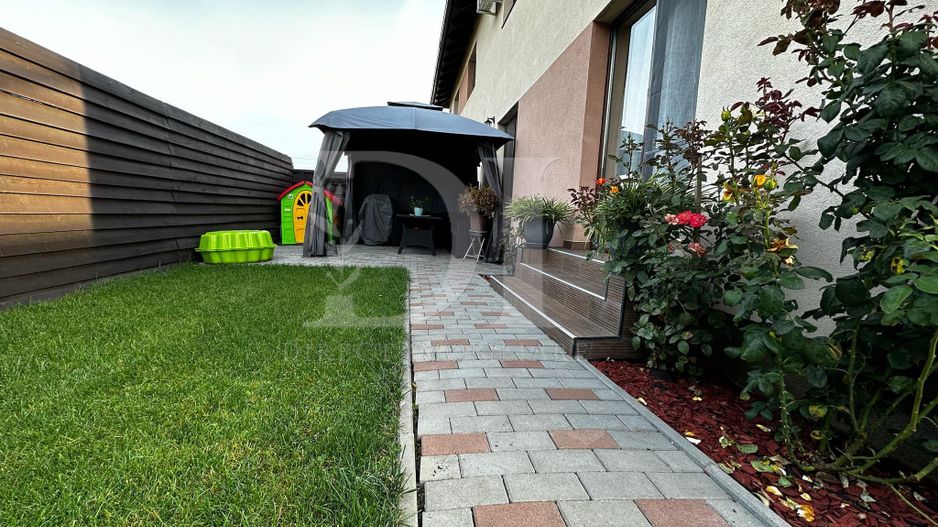 Duplex modern / Patru camere / De inchiriat - Poză 27