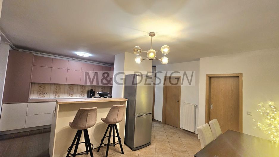 3 camere spatios Aradului+loc parcare - Poză 1