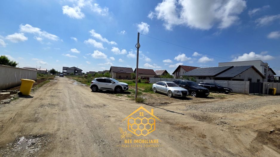 Teren Intravilan 440 mp, pe Colt – Zona Damila - Poză 2